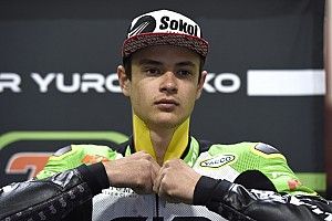 Юрченко отправили в больницу для проверки после падения в тренировке Moto3