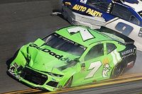 Danica Patrick "triste" de finir sa carrière en NASCAR sur un crash