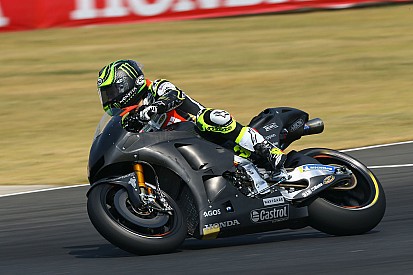 Crutchlow, Rins y Márquez, los más rápidos en el estreno en Buriram