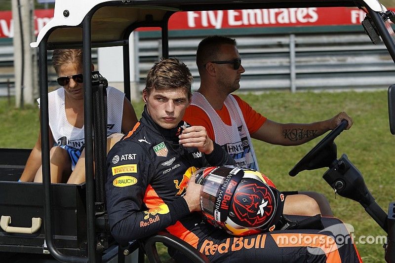 Max Verstappen, Red Bull Racing se retira de la carrera