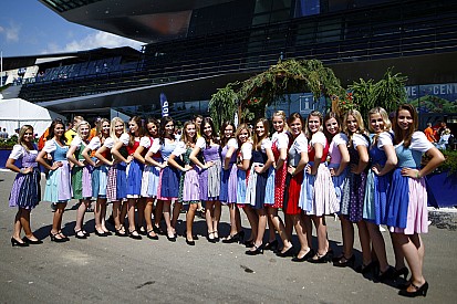 Hollanda GP grid kızlarını istiyor