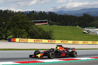 Red Bull schroefde Verstappens motor terug na uitvallen Ricciardo