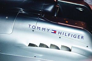 Catwalk statt Formel-1-Cockpit: Lewis Hamiltons irres Fashion-Programm
