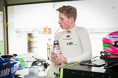 Le fils de Ralf Schumacher va remplacer Peroni en F3