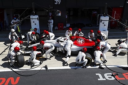 How a wonky pit box underlines F1's most ambitious comeback