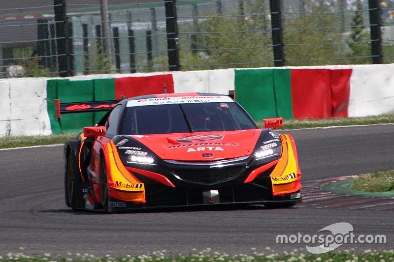 スーパーGT第3戦鈴鹿決勝速報:#8 ARTA NSX-GTが逃げ切りで優勝