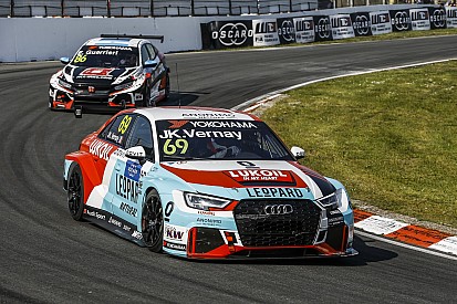 WTCR Zandvoort: Vernay wint derde race, Coronel valt uit