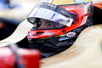 Large leader, Vergne ne va pas faire l'épicier