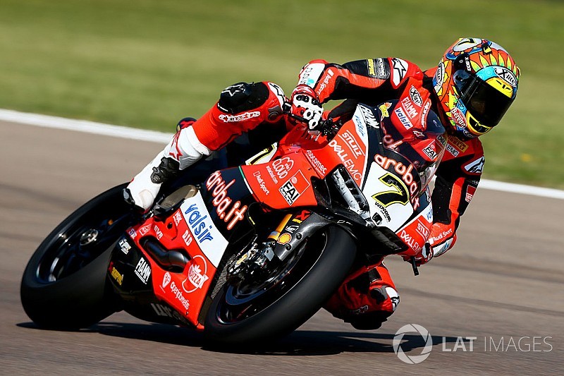 Imola, Libere 3: Davies e Rea davanti a tutti con lo stesso tempo!