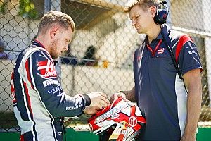 Magnussen akui tak ingin berteman dengan pembalap F1