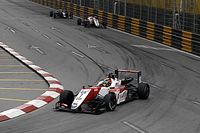 Илотт обогнал Эрикссона и выиграл субботнюю гонку Ф3 в Макао