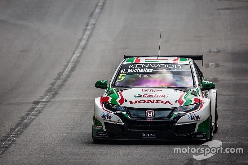 WTCC, Makaó: Michelisz második a csuromvizes második futamon, Björk csak 5.!