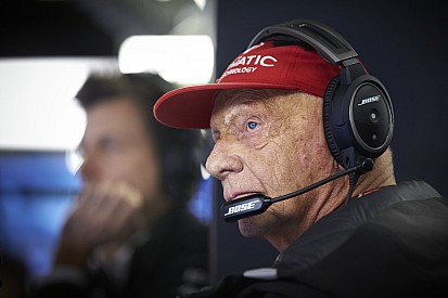 Lauda szerint a Halo igazi szégyenfolt a Forma-1-ben
