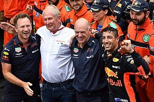 Ricciardo ganó en Mónaco con seis marchas