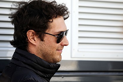 Senna prevê recuperação em 3 semanas e deve correr em Fuji