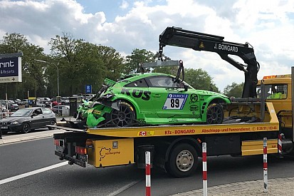 24h Nurburgring, Video: brutto incidente nella Q2 per Speich