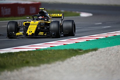 Renault ve urgente abordar el problema de combustible que sufrió Sainz