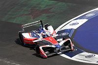 Rosenqvist sobra no México e é pole; Piquet é 7º