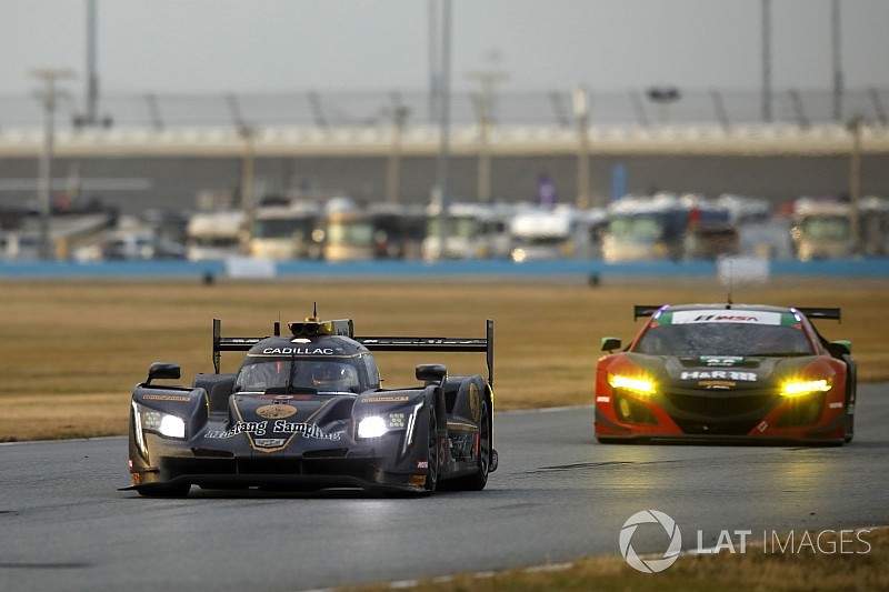 24 Ore di Daytona, 18° ora: prosegue il dominio Cadillac con Fittipaldi