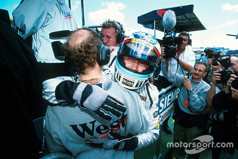 51 éves lett Mika Häkkinen, a finn legenda, aki legyőzte Schumachert