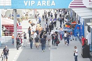 Moto2 e Moto3 no Catar: paddock fechado e arquibancadas livres
