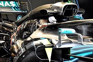 Mercedes: dopo l'allarme di Toto Wolff, trovata una dozzina di cavalli in più sul motore