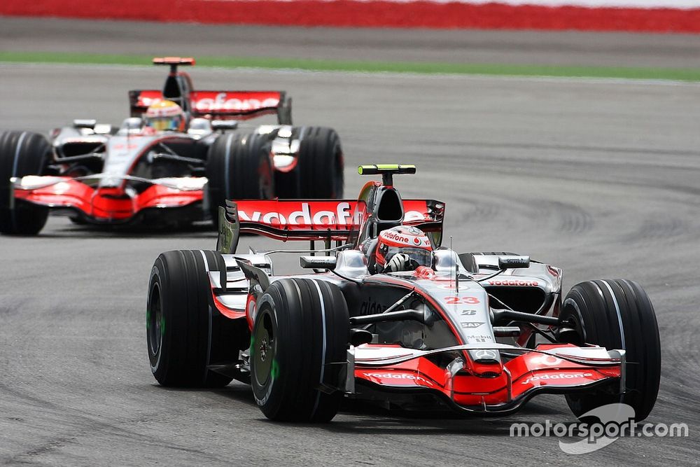 Kovalainen vallomása a Hamilton elleni csatájáról, aki talán minden idők legjobbja