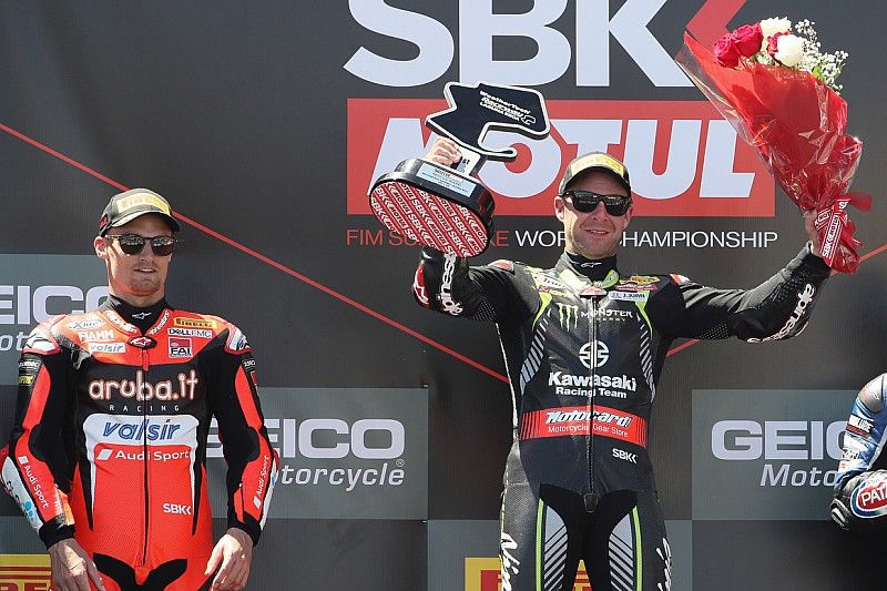 WSBK Laguna Seca: Rea wint, Van der Mark achtste