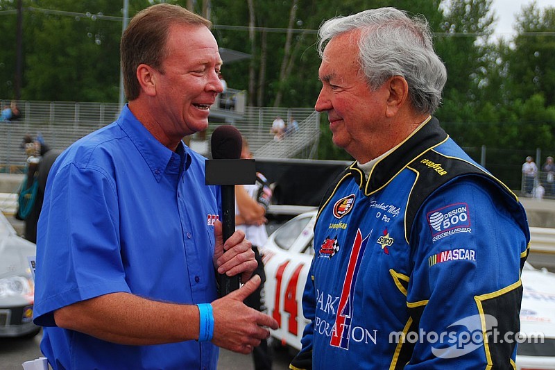 Tiene 90 años y vuelve a correr en NASCAR