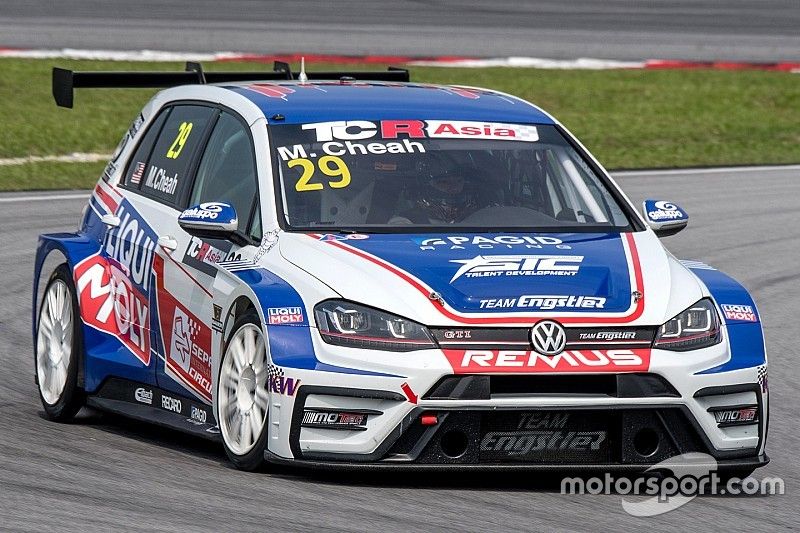 Asia-Thailand: a Buriram Gara 1 se la prendono Cheah e Vongprai
