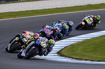 Australia battles force Rossi to reconsider “vintage” approach