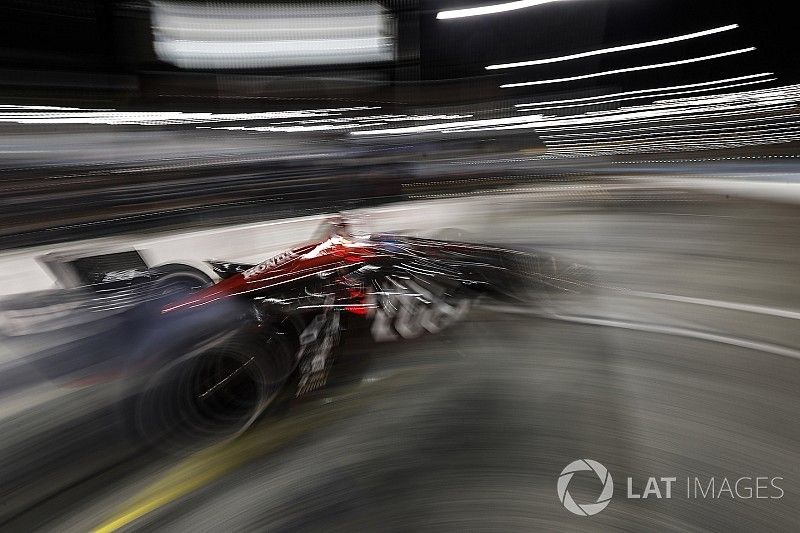 The emerging threat to IndyCar's giants