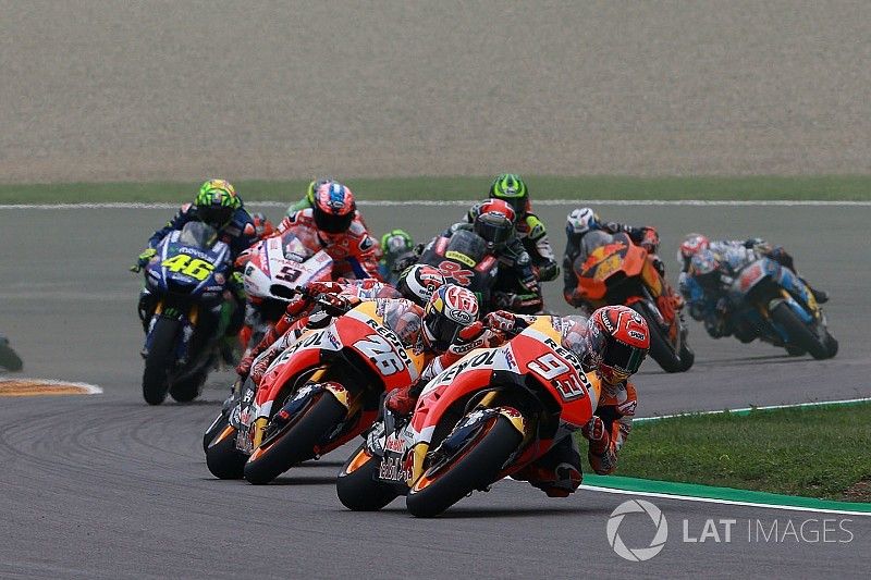 Cal Crutchlow: MotoGP-Tabellenführer Marquez "spielt mit den Gegnern"