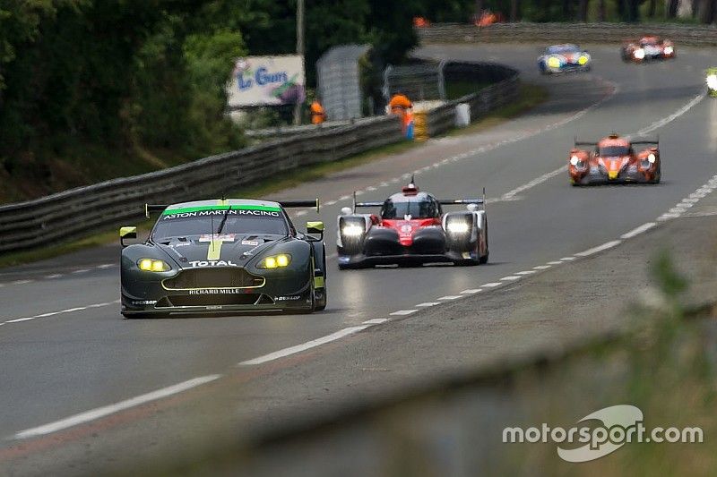 #98 Aston Martin Racing Aston Martin Vantage: Paul Dalla Lana, Pedro Lamy, Mathias Lauda