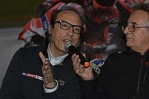 Paura per Guido Meda: il commentatore di Sky è affondato con la famiglia all'Isola del Giglio