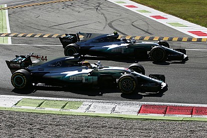 Mercedes cree que puede sufrir en Singapur