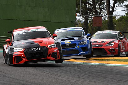 I Team indicano alla FIA le auto TCR come miglior futuro