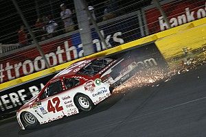 Larson loses championship lead with first DNF of 2017