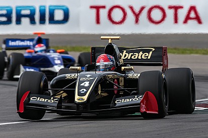 Fittipaldi logra doblete de poles y Celis saldrá tercero
