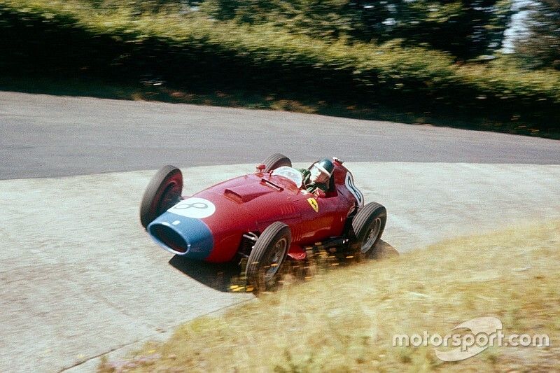 A Ferrari bajnoka, aki a csúcson hagyta abba, mégis nagyon korán halt meg