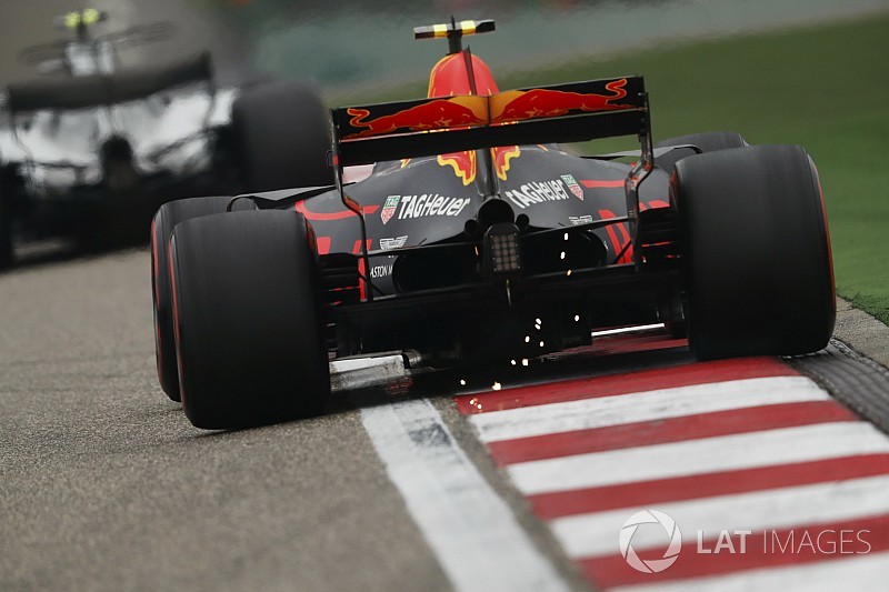 Verstappen olyat varázsolt, hogy elgörbült a tér