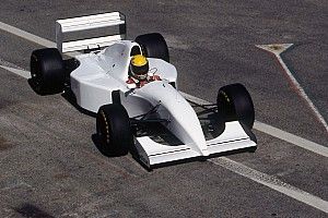 Ma 25 éve, hogy Senna egy Lamborghini motorral szerelt McLarent tesztelt a Forma-1-ben
