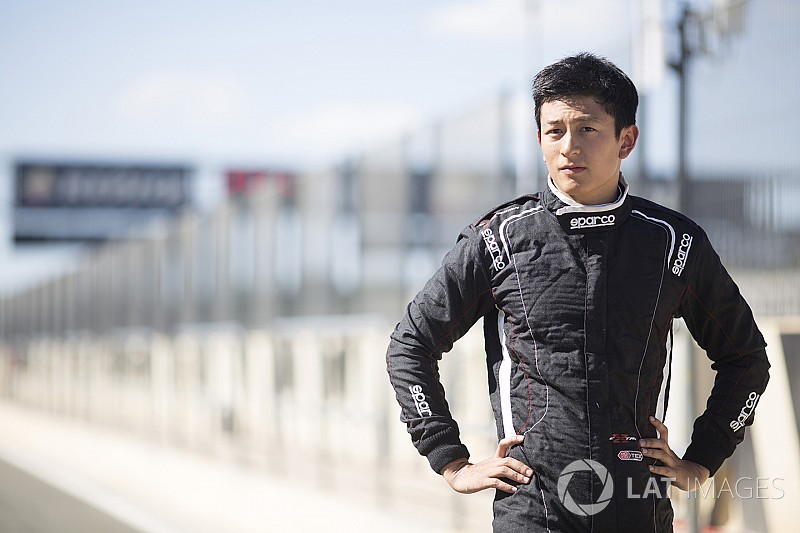Wawancara eksklusif: Rio Haryanto di tes Formula E Valencia