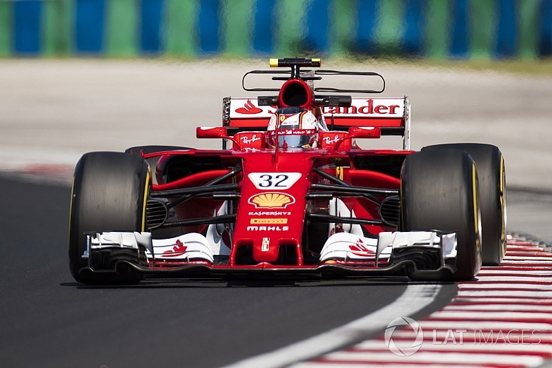 Fotogallery: il primo giorno di test in Ungheria di F.1
