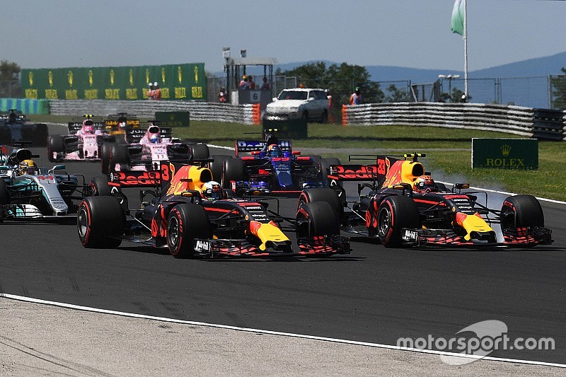 【F1】レッドブル「FIAはフェルスタッペンを罰するのにとても”熱心”」