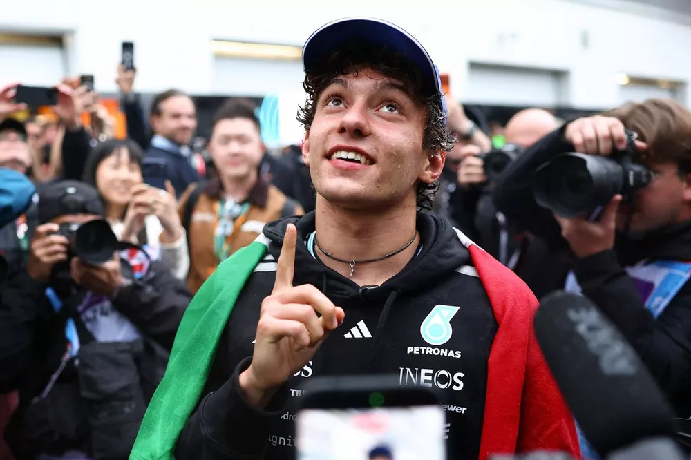 The Pulse of Progress: Antonelli's Lap Time Heartbeats Reveal Mercedes' Looming Data Trap