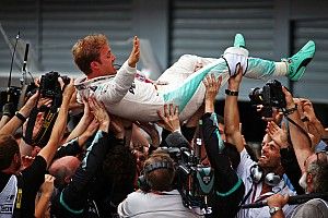 Rosberg boekt dominante zege in Italië, Verstappen zevende