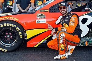 Truex scores pole position at Talladega