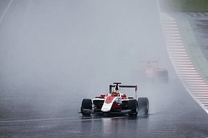 5 posizioni di penalità in griglia a Silverstone per Leclerc