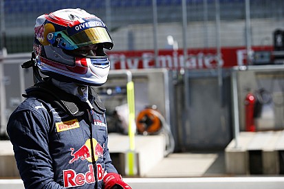 Silverstone GP2: Gasly leads Sirotkin in practice